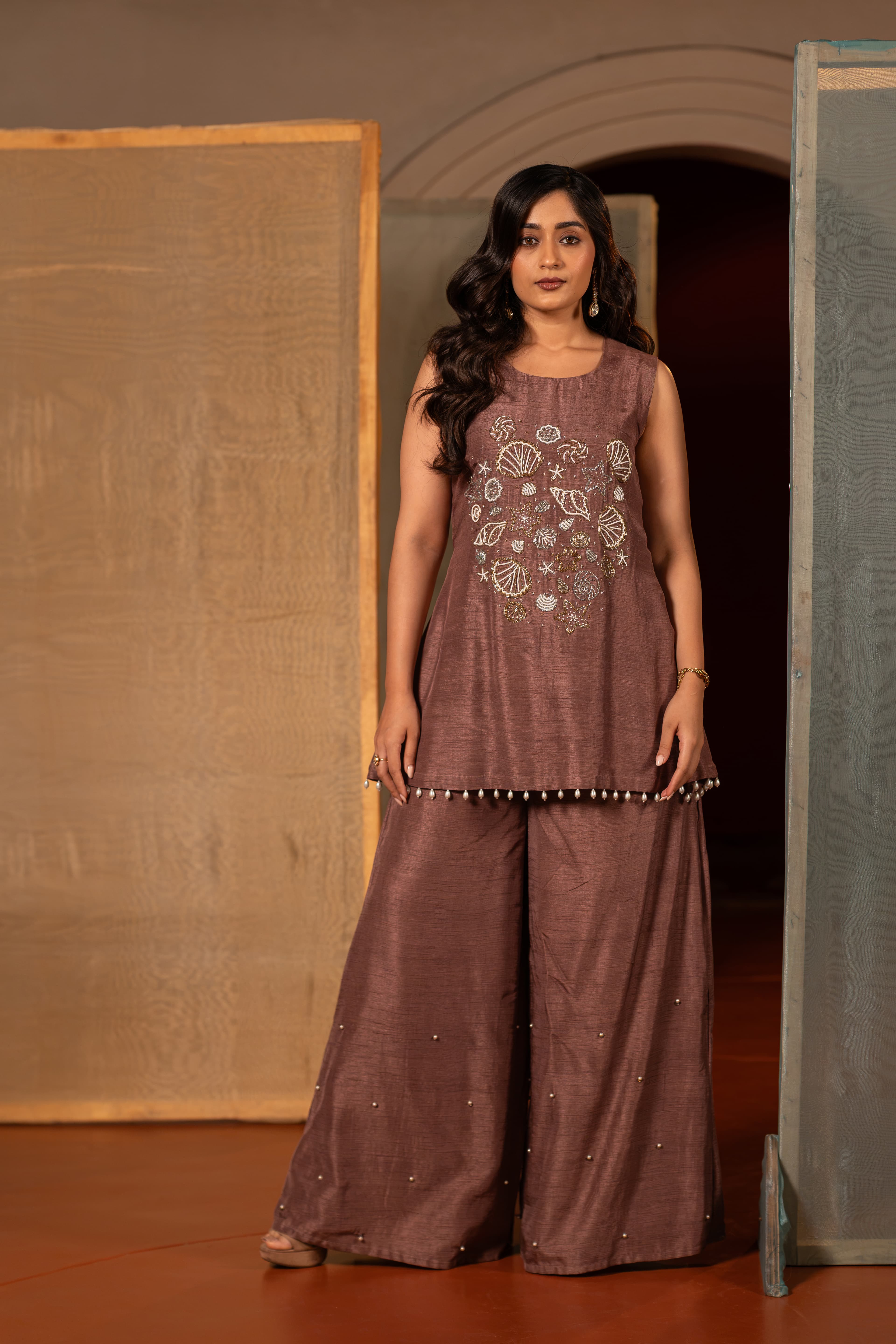 Mocha Mousse Indo-Western Set with western seashell inspired handwork.